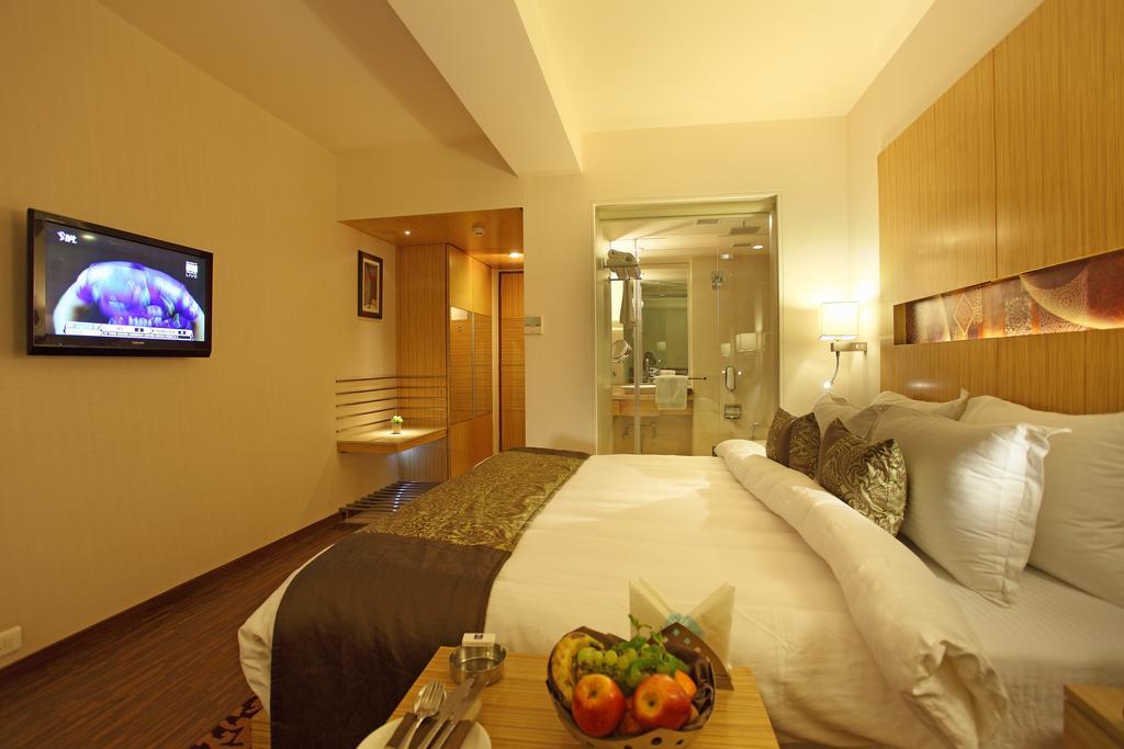 Comfort Inn Legacy Rajkot Exterior foto